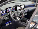 MERCEDES-BENZ A 200 AMG Line Limousine / Facelift / 19" Felgen / Ambiente-Beleuchtung