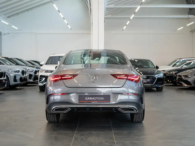 MERCEDES-BENZ CLA 200 AMG Line / Facelift / Rückfahrkamera / Ambientebeleuchtung