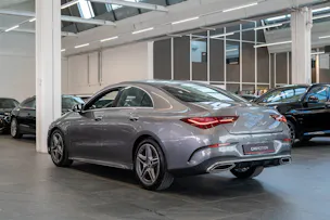 MERCEDES-BENZ CLA 200 AMG Line / Facelift / Rückfahrkamera / Ambientebeleuchtung