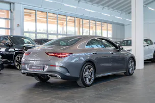 MERCEDES-BENZ CLA 200 AMG Line / Facelift / Rückfahrkamera / Ambientebeleuchtung