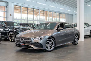 MERCEDES-BENZ CLA 200 AMG Line / Facelift / Rückfahrkamera / Ambientebeleuchtung