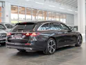 MERCEDES-BENZ E 300 de Avantgarde 4matic Kombi / MBUX Superscreen / Burmester / 360° Kamera