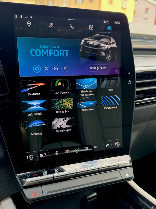 RENAULT Espace 1.2 E-Tech 200 Iconic