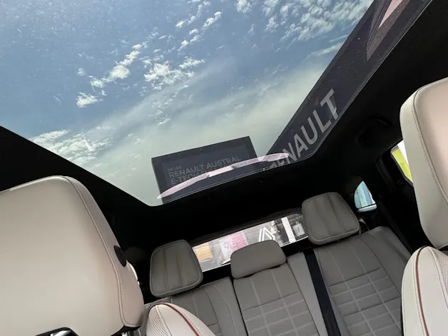 RENAULT Espace 1.2 E-Tech 200 Iconic