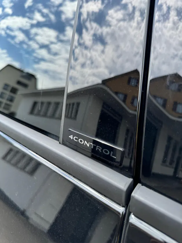 RENAULT Espace 1.2 E-Tech 200 Iconic