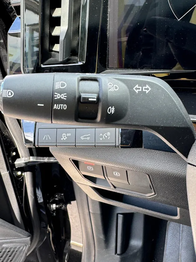 RENAULT Espace 1.2 E-Tech 200 Iconic