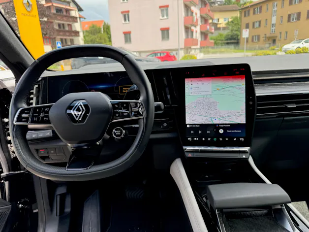 RENAULT Espace 1.2 E-Tech 200 Iconic