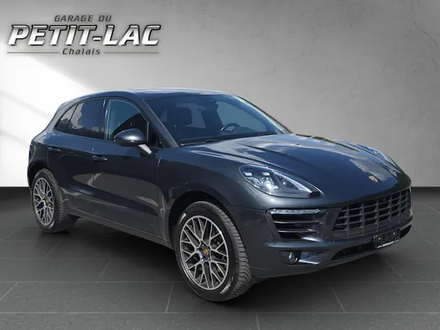 PORSCHE Macan PDK