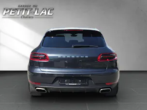 PORSCHE Macan PDK