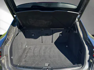 PORSCHE Macan PDK