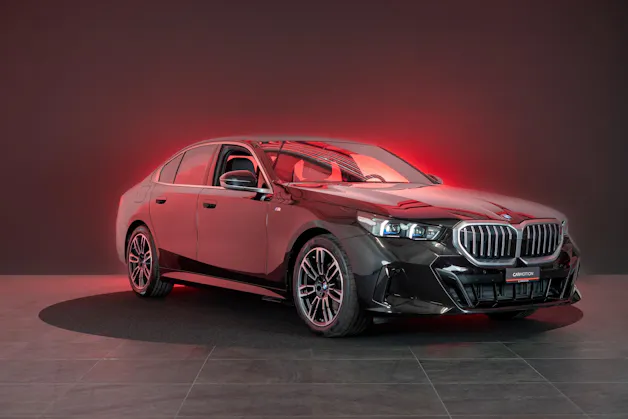 BMW 520i M Sport / Iconic Glow / Rückfahrkamera / el.Sitze