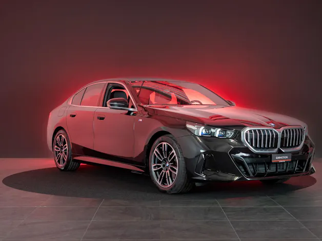 BMW 520i M Sport / Iconic Glow / Rückfahrkamera / el.Sitze