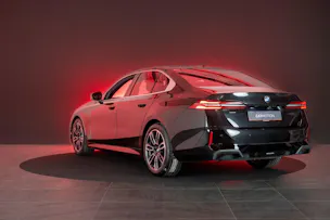 BMW 520i M Sport / Iconic Glow / Rückfahrkamera / el.Sitze