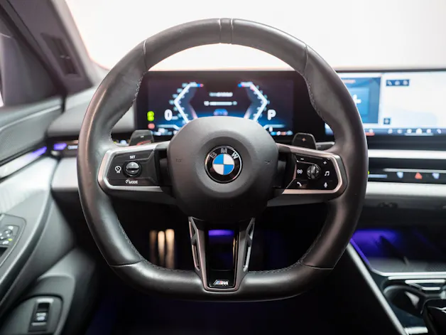 BMW 520i M Sport / Iconic Glow / Rückfahrkamera / el.Sitze