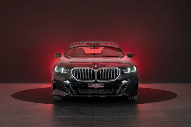 BMW 520i M Sport / Iconic Glow / Rückfahrkamera / el.Sitze