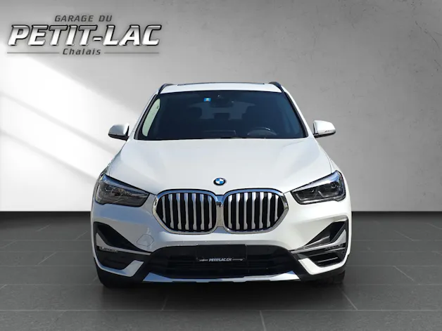 BMW X1 xDrive 20i xLine Steptronic