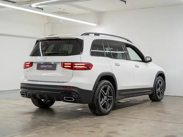 MERCEDES-BENZ GLB 250 AMG Line 4matic / Facelift / Rückfahrkamera / Ambientebeleuchtung