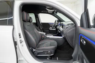 MERCEDES-BENZ GLB 250 AMG Line 4matic / Facelift / Rückfahrkamera / Ambientebeleuchtung