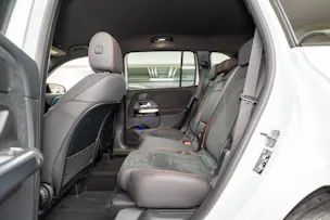 MERCEDES-BENZ GLB 250 AMG Line 4matic / Facelift / Rückfahrkamera / Ambientebeleuchtung