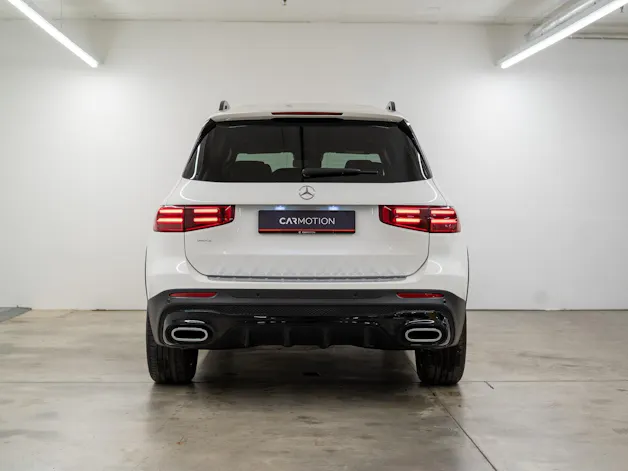 MERCEDES-BENZ GLB 250 AMG Line 4matic / Facelift / Rückfahrkamera / Ambientebeleuchtung