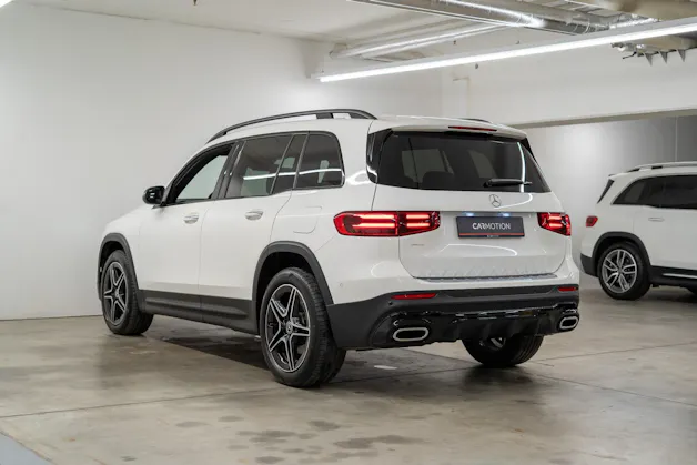 MERCEDES-BENZ GLB 250 AMG Line 4matic / Facelift / Rückfahrkamera / Ambientebeleuchtung