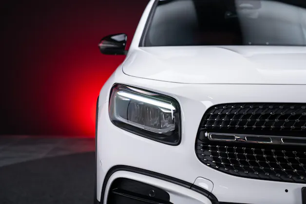 MERCEDES-BENZ GLB 250 AMG Line 4matic / Facelift / Rückfahrkamera / Ambientebeleuchtung