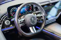 MERCEDES-BENZ E 220 d AMG Line / MBUX Superscreen / Burmester / El. Sitze