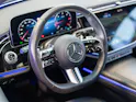 MERCEDES-BENZ E 220 d AMG Line / MBUX Superscreen / Burmester / El. Sitze