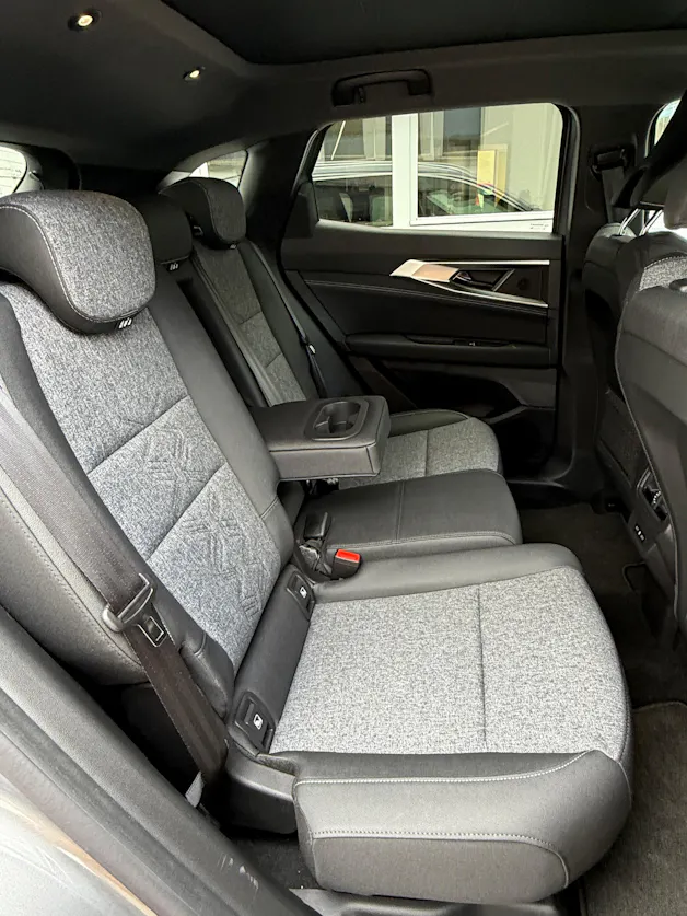 RENAULT Austral 1.2 HEV 200 Techno A