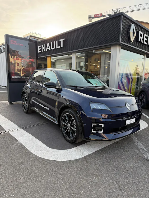 RENAULT R5 E-Tech Comfort Range 52 kWh Iconic Five