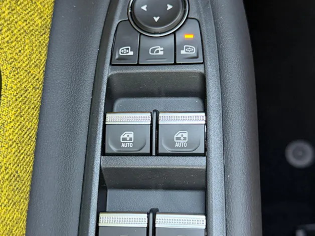RENAULT R5 E-Tech Comfort Range 52 kWh Iconic Five