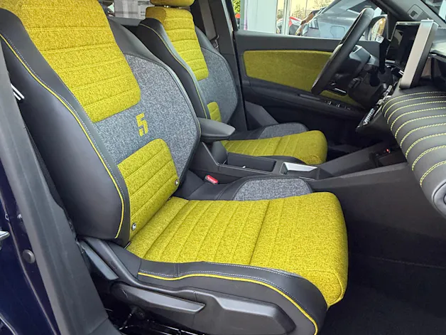 RENAULT R5 E-Tech Comfort Range 52 kWh Iconic Five
