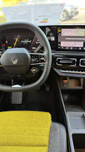 RENAULT R5 E-Tech Comfort Range 52 kWh Iconic Five