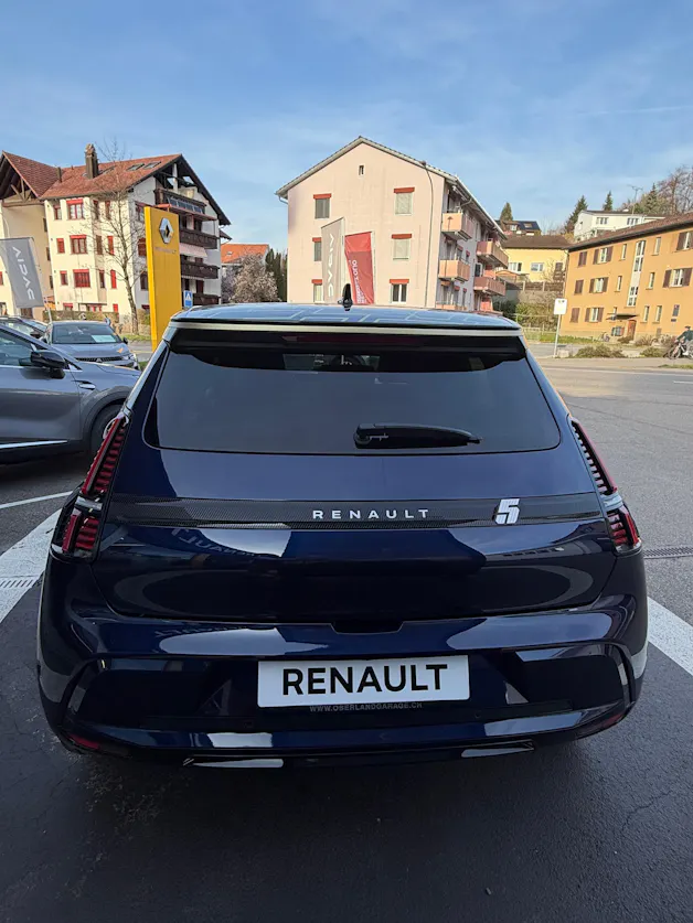 RENAULT R5 E-Tech Comfort Range 52 kWh Iconic Five