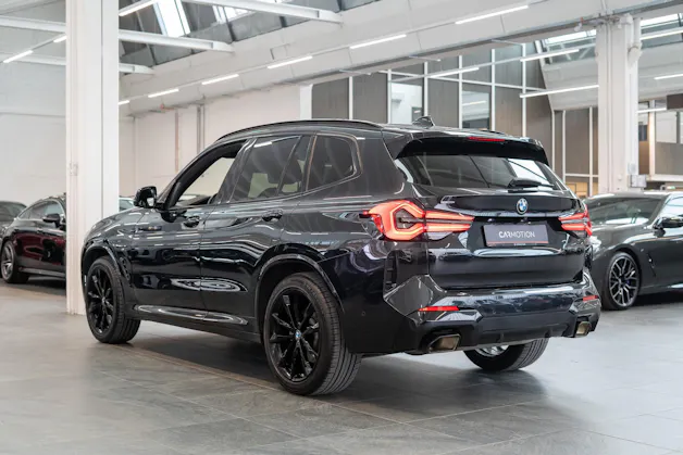 BMW X3 20i xDrive M Sport SAG / CH-Fahrzeug / 360§Kamera / el.Sitze