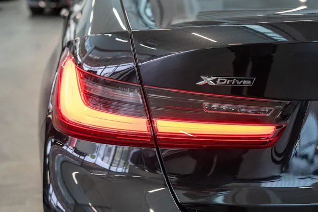 BMW 330i xDrive M Sport SAG / LCI / 360°Kamera / HeadUp / Glasdach