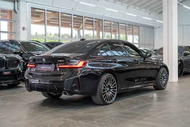 BMW 330i xDrive M Sport SAG / LCI / 360°Kamera / HeadUp / Glasdach
