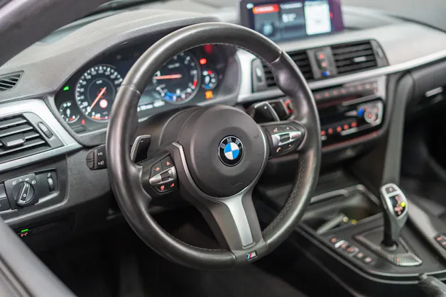 BMW 435d xDrive SAG Gran Coupé / CH-Fahrzeug / Glasdach / HeadUp