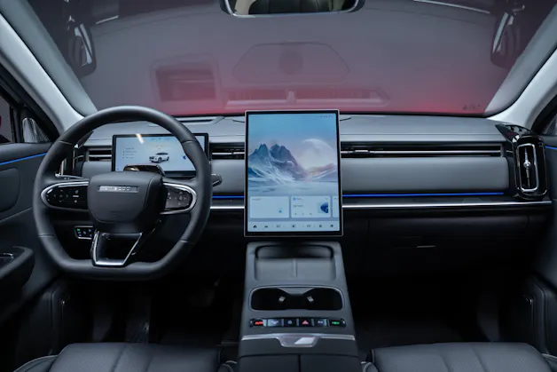 JAECOO 7 1.5TGDI HEV Exclusive DCT / Panorama-Schiebedach / Head-Up Display / 360° Kamera