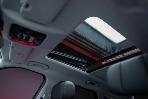 JAECOO 7 1.5TGDI HEV Exclusive DCT / Panorama-Schiebedach / Head-Up Display / 360° Kamera