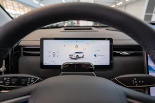 JAECOO 7 1.5TGDI HEV Exclusive DCT / Panorama-Schiebedach / Head-Up Display / 360° Kamera