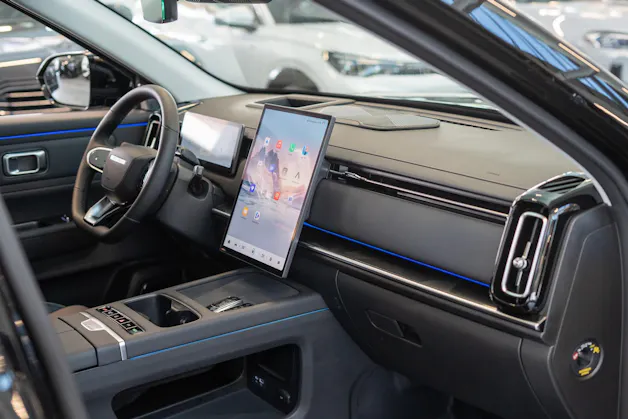 JAECOO 7 1.5TGDI HEV Exclusive DCT / Panorama-Schiebedach / Head-Up Display / 360° Kamera