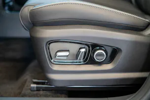JAECOO 7 1.5TGDI HEV Exclusive DCT / Panorama-Schiebedach / Head-Up Display / 360° Kamera