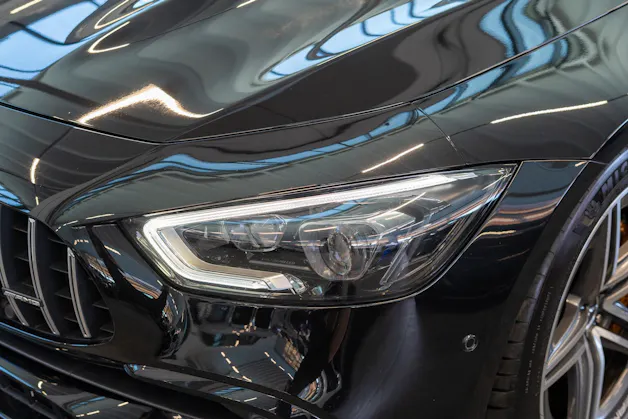 MERCEDES-BENZ AMG GT 53 4matic+ / Facelift / Carbon Keramik Bremsen / Glasdach / 360°Kamera /