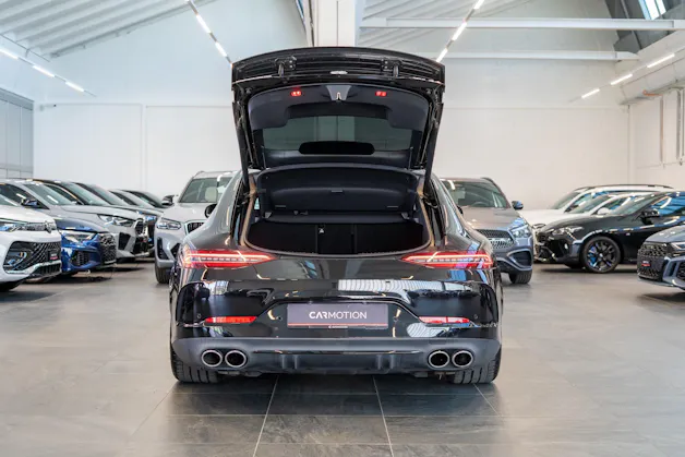 MERCEDES-BENZ AMG GT 53 4matic+ / Facelift / Carbon Keramik Bremsen / Glasdach / 360°Kamera /