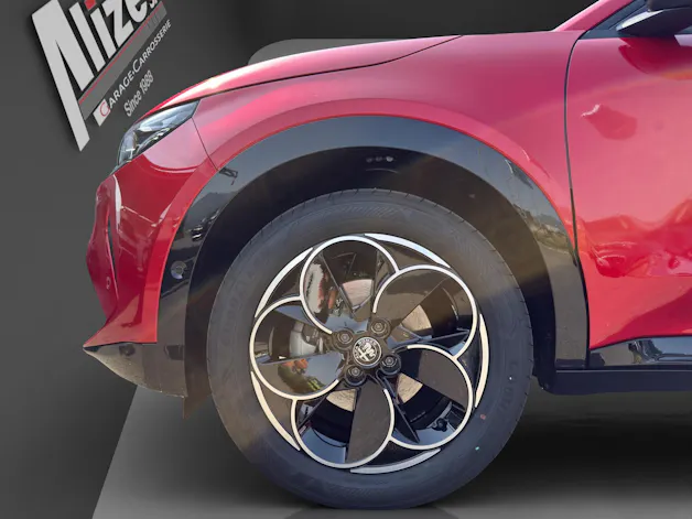 ALFA ROMEO Junior 1.2 48V Hybrid Sprint TECH