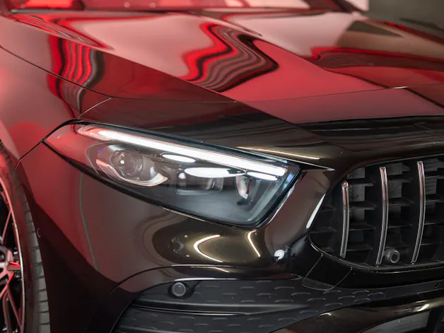 MERCEDES-BENZ A 35 AMG 4matic Limousine / Facelift / Rückfahrkamera / Ambientebeleuchtung