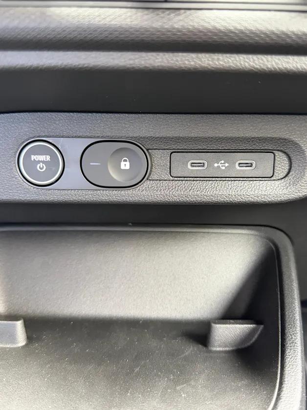 RENAULT Twingo E-Tech 27kWh Techno