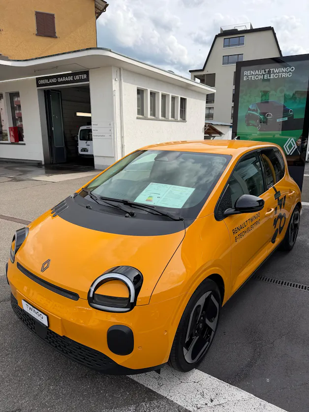 RENAULT Twingo E-Tech 27kWh Techno