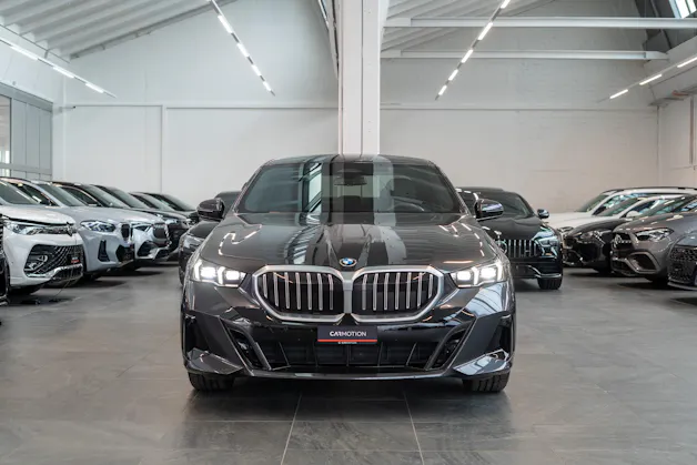 BMW 520d M Sport / Harman/Kardon / Rückfahrkamera / Ambientebeleuchtung